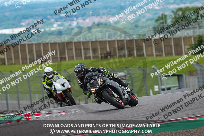 donington no limits trackday;donington park photographs;donington trackday photographs;estoril;event digital images;motorbikes;no limits;no limits trackdays;peter wileman photography;portugal;trackday;trackday digital images;trackday photos